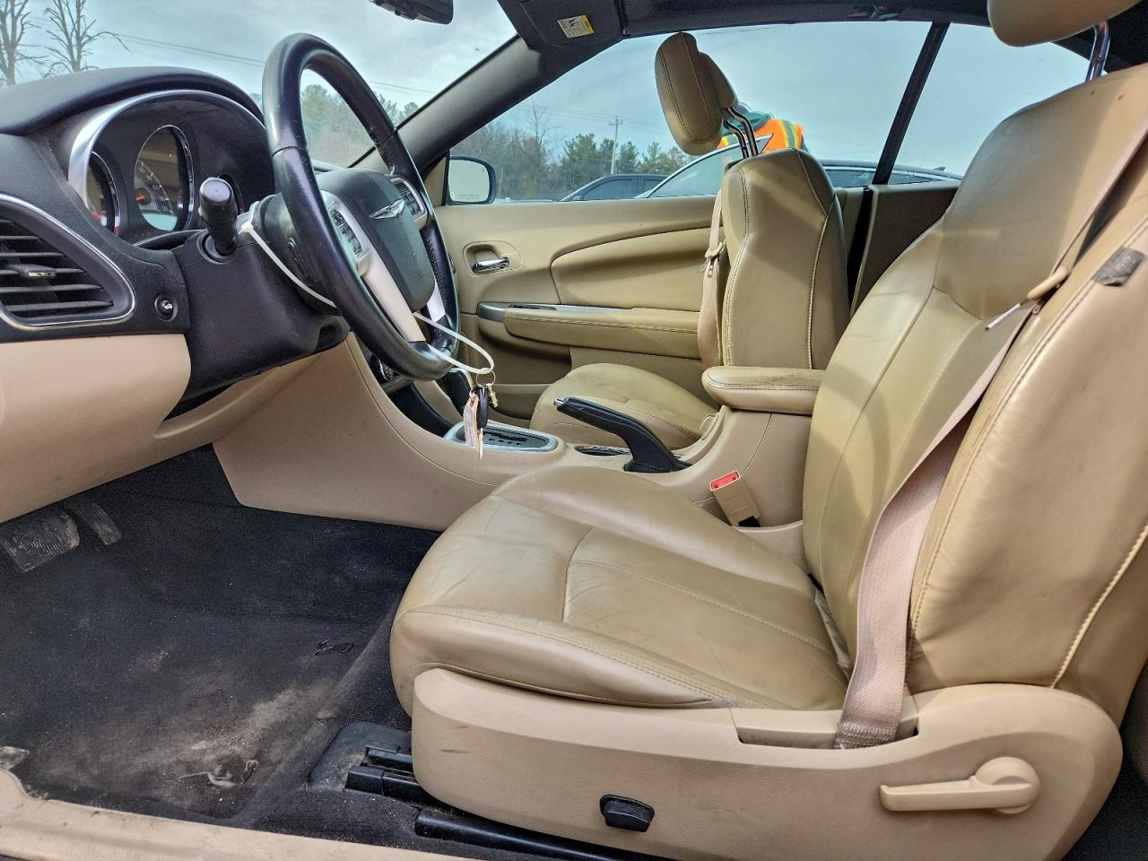 2012 Chrysler 200 Limited VIN: 1C3BCBFG5CN279666 Lot: 94172465