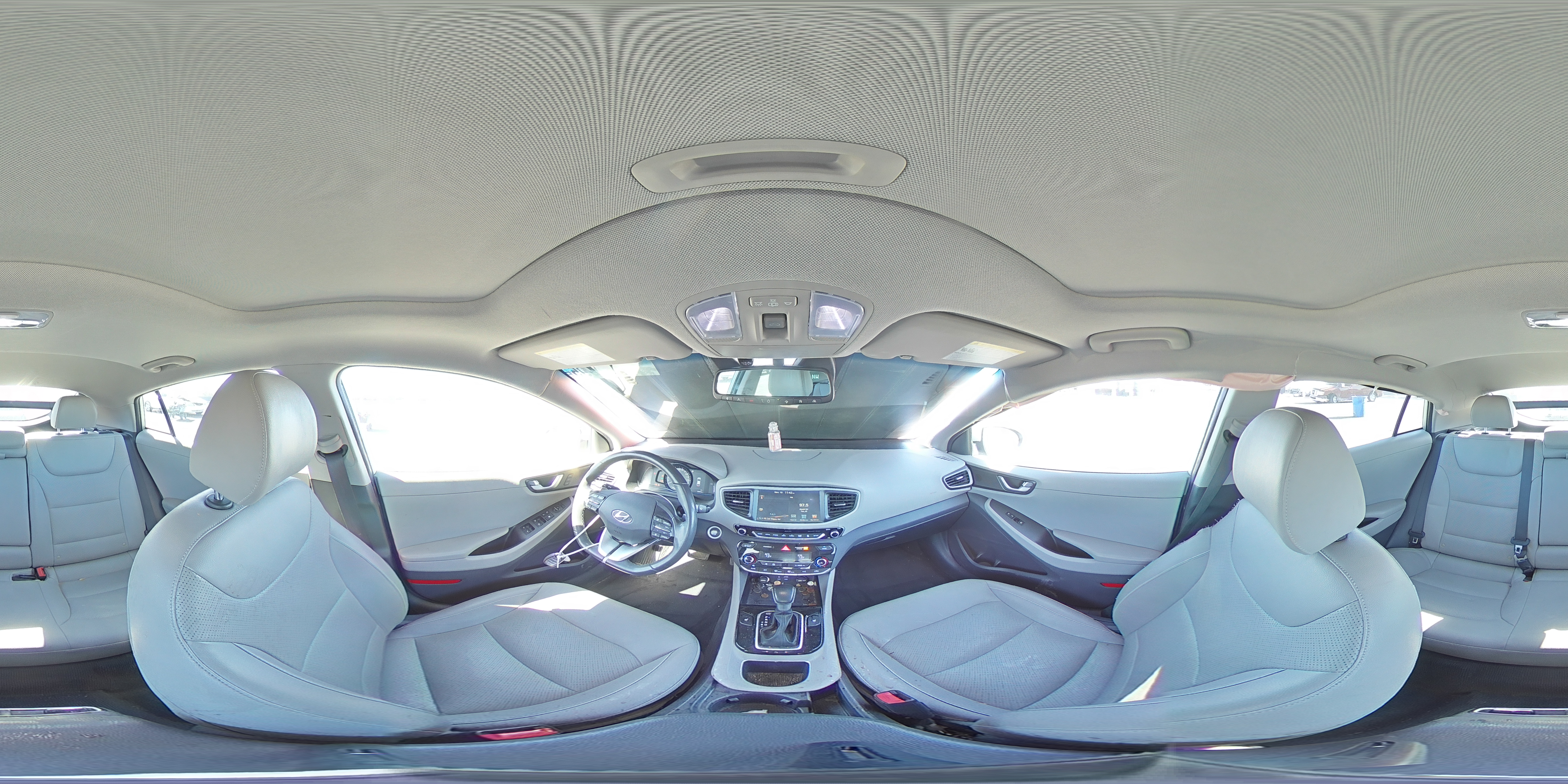 2018 Hyundai Ioniq Limited VIN: KMHC05LC1JU063520 Lot: 91307595