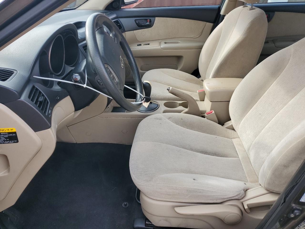 2009 Kia Optima Lx VIN: KNAGE228495281795 Lot: 90402325