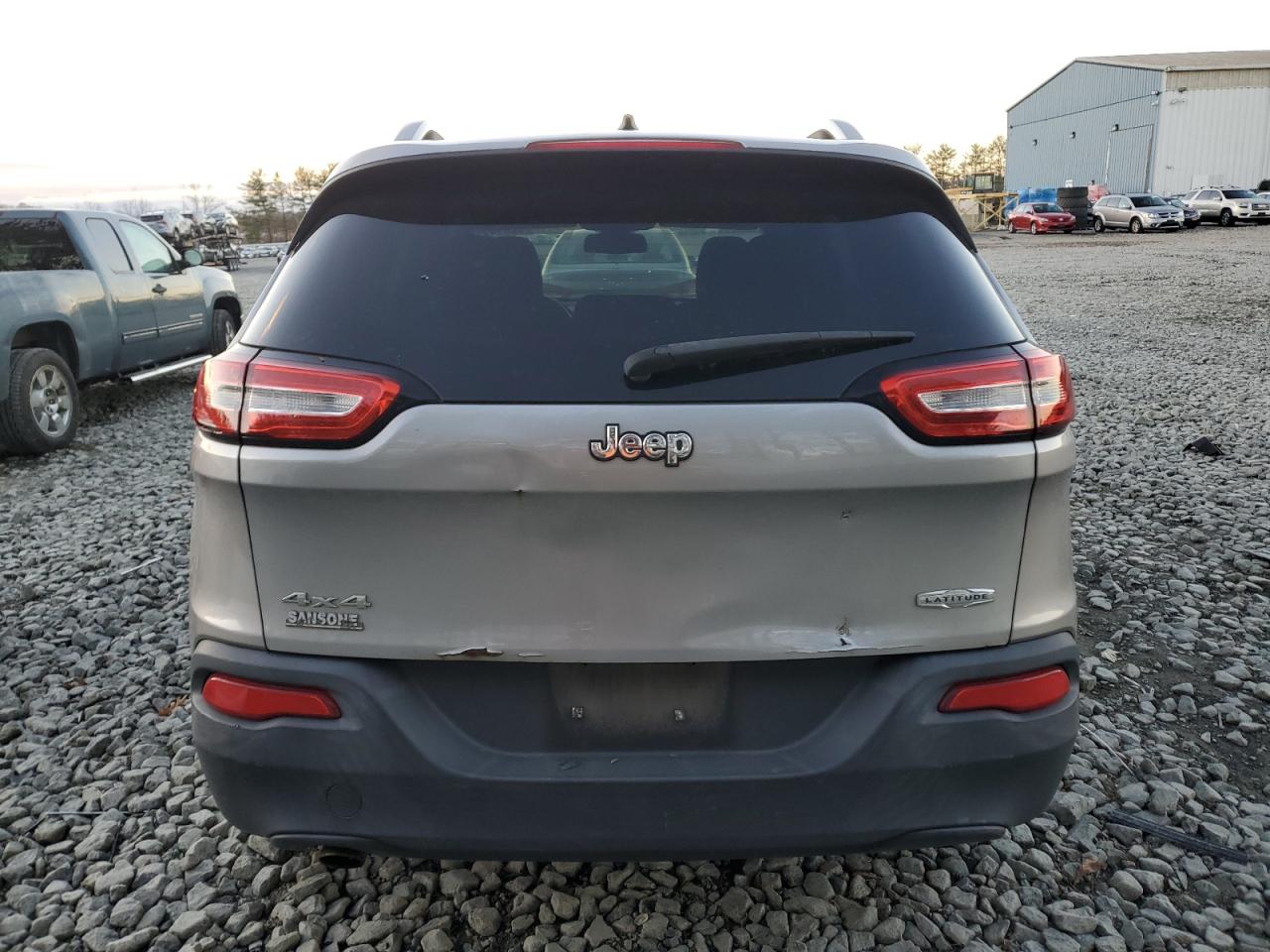 2014 Jeep Cherokee Latitude VIN: 1C4PJMCB3EW171863 Lot: 92615945