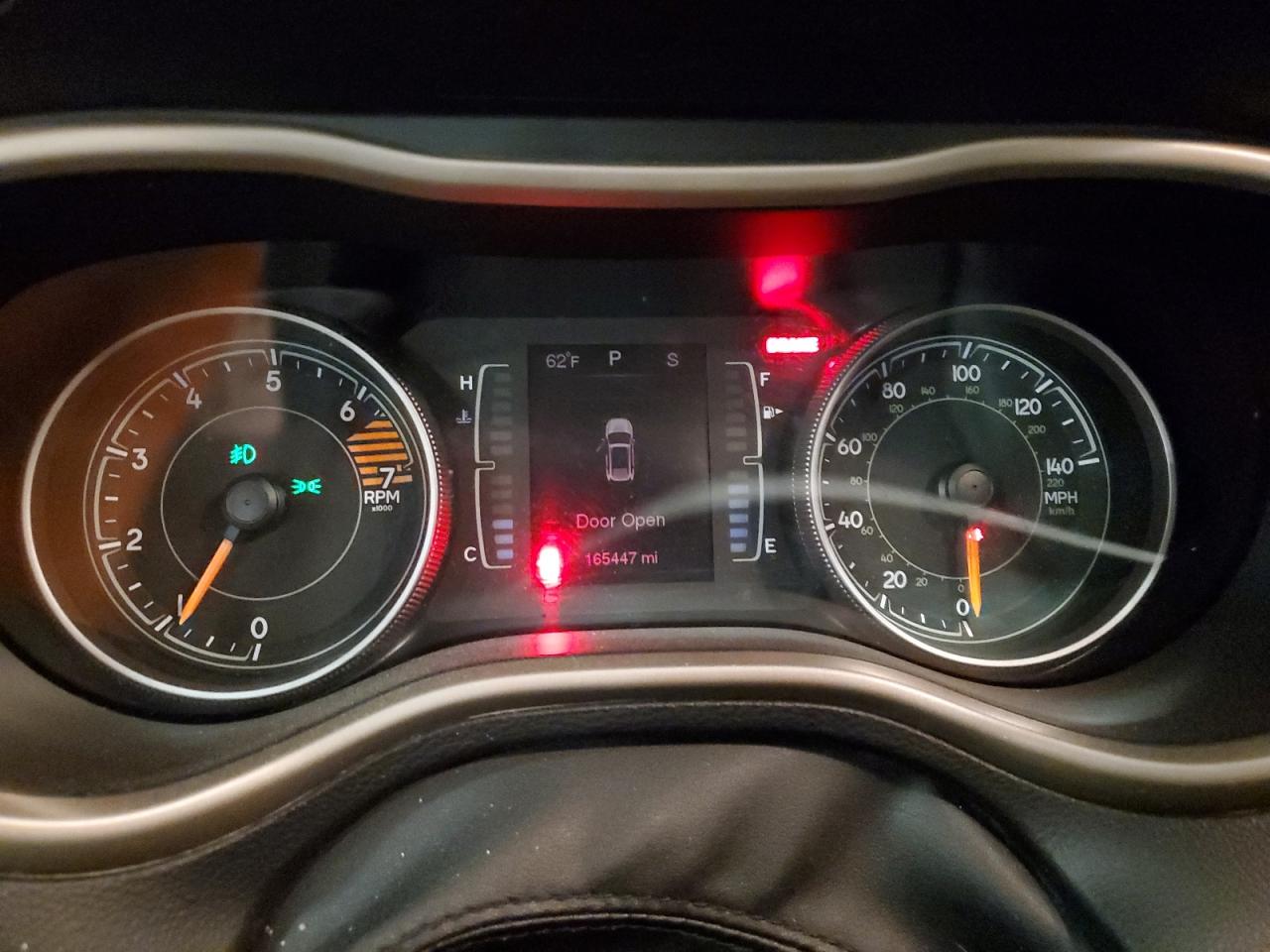 2016 Jeep Cherokee Latitude VIN: 1C4PJMCB6GW266419 Lot: 92580035