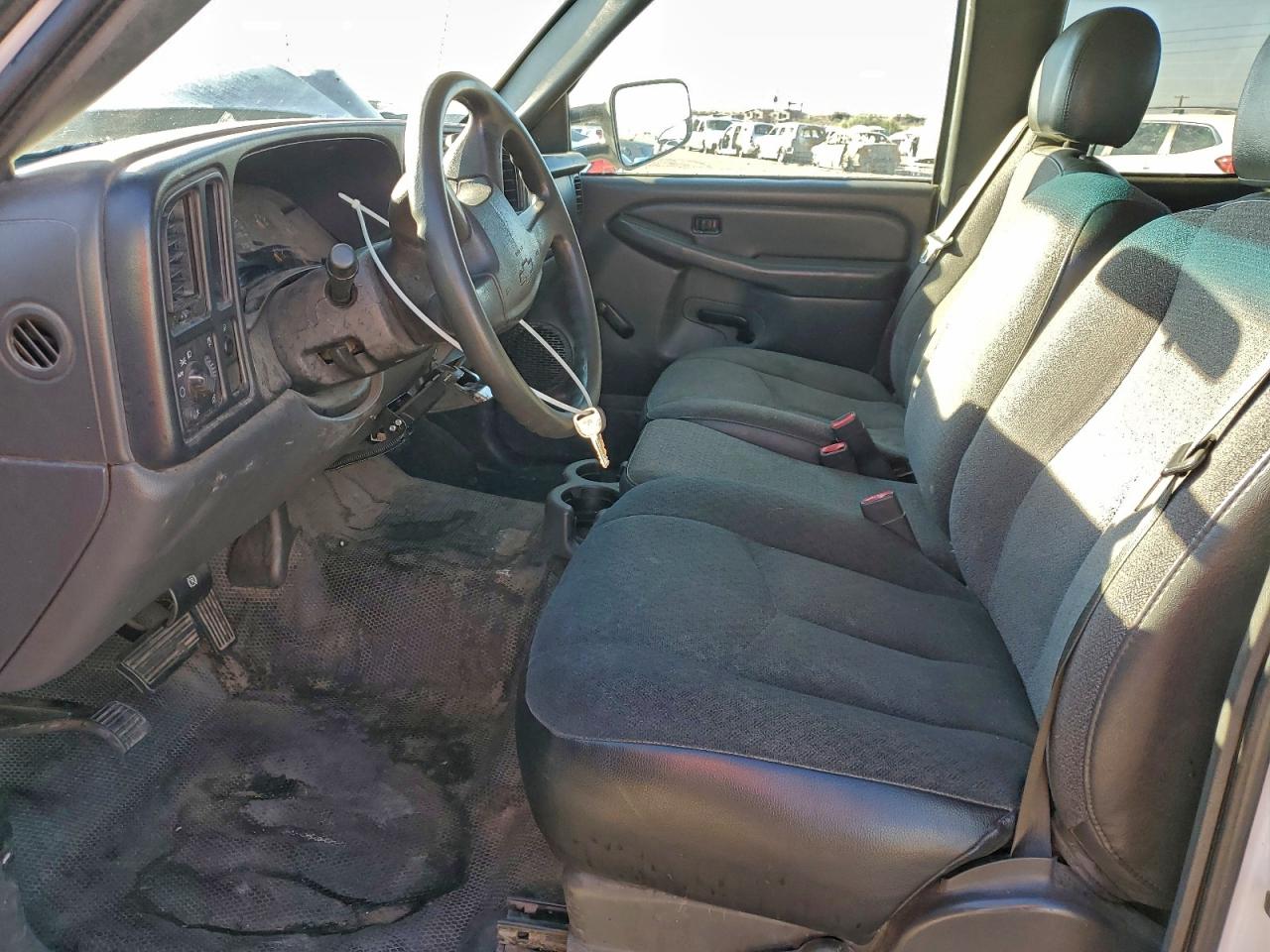 2005 Chevrolet Silverado C2500 Heavy Duty VIN: 1GCHC29U55E306777 Lot: 94464615