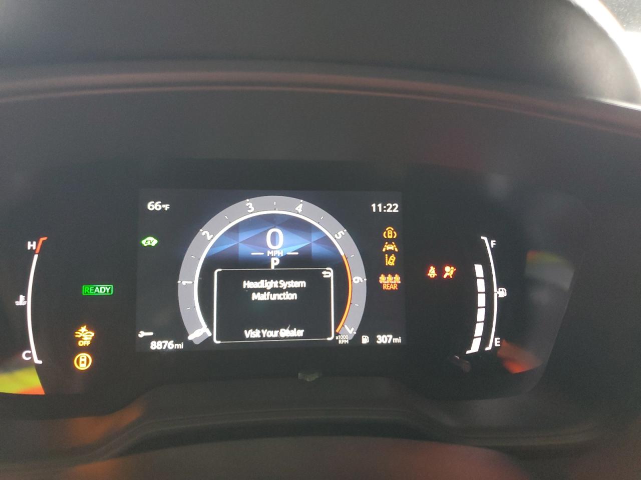 2026 Toyota Corolla Le VIN: JTDBCMFEXT3118120 Lot: 93560965