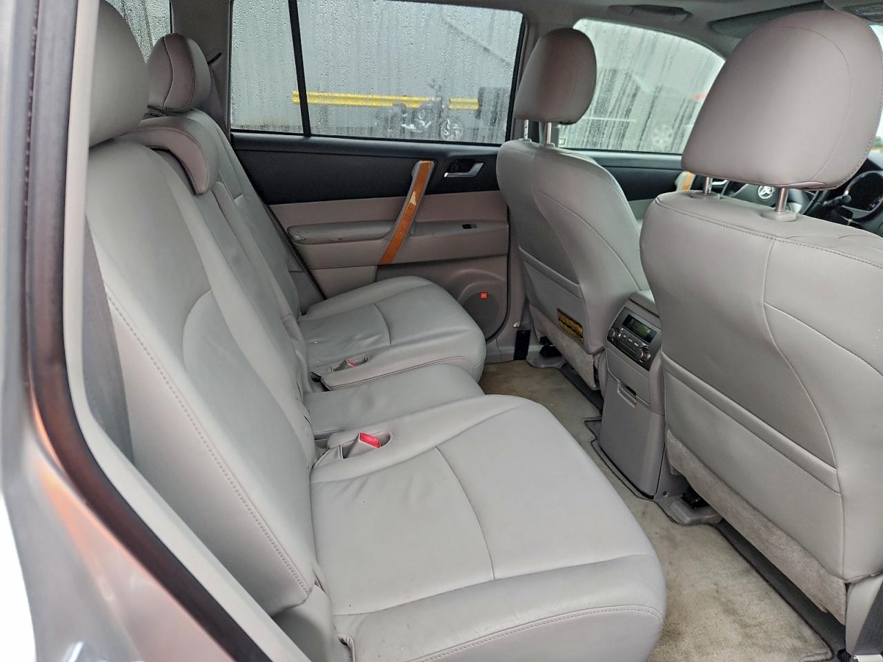 2009 Toyota Highlander Hybrid Limited VIN: JTEEW44A892037437 Lot: 94182805