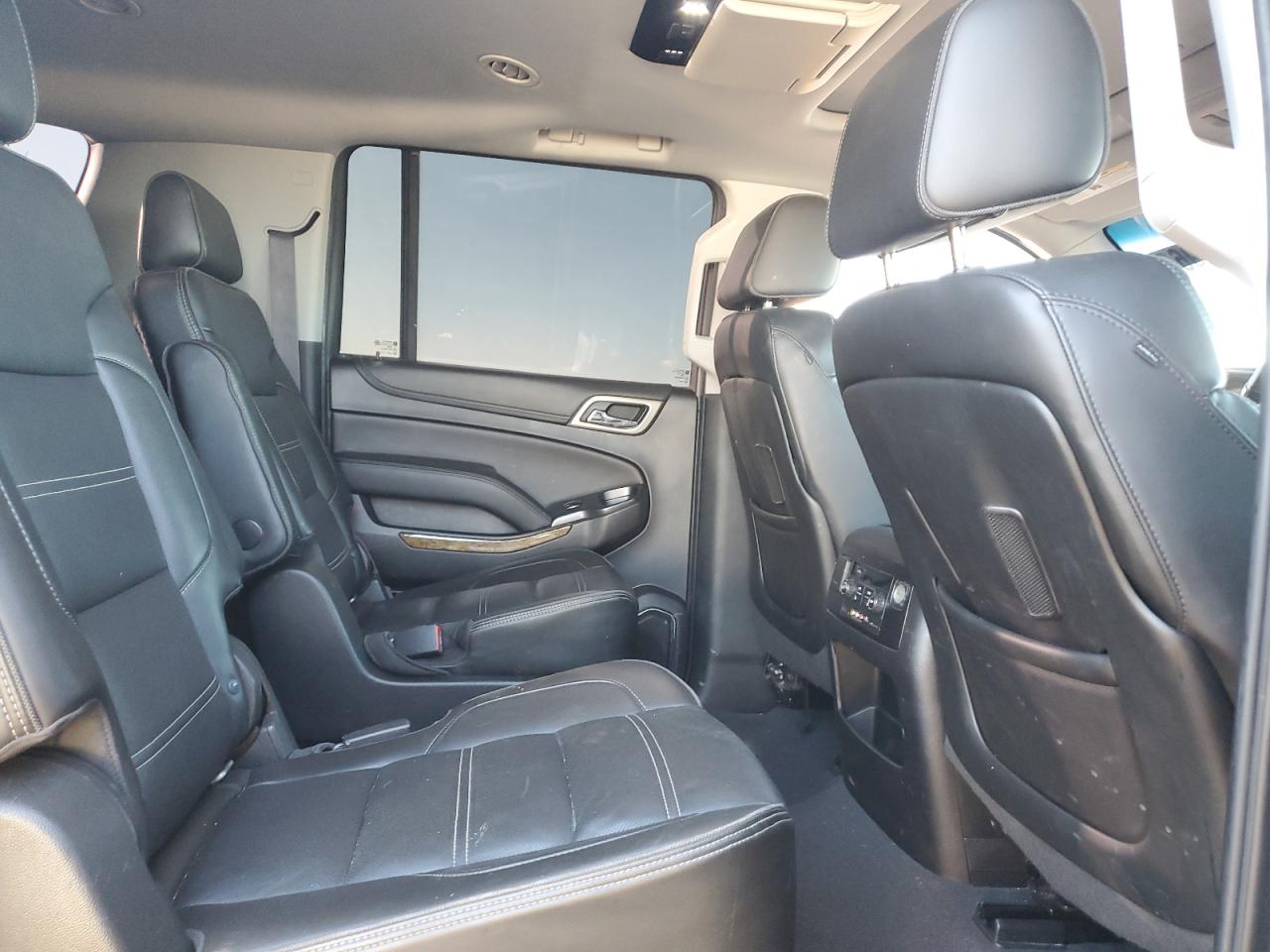 2016 GMC Yukon Xl Denali VIN: 1GKS2HKJ5GR163468 Lot: 92255965