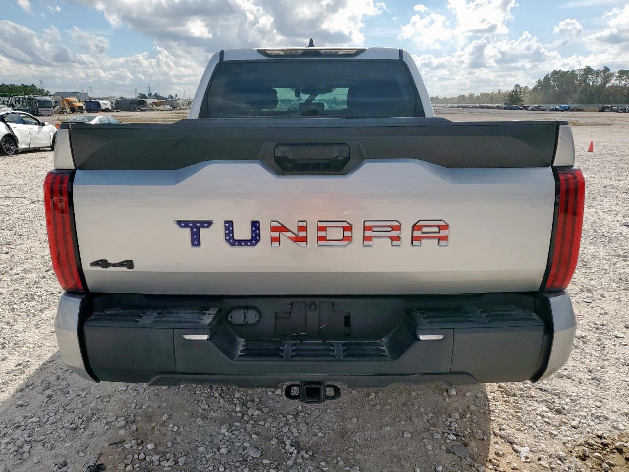 2022 Toyota Tundra Crewmax Sr VIN: 5TFLA5DBXNX025201 Lot: 93279485