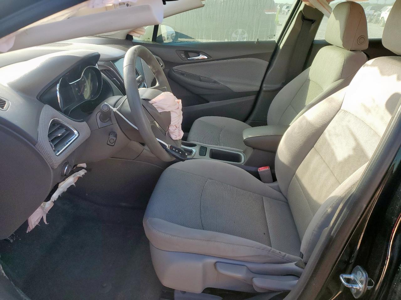 2018 Chevrolet Cruze Ls VIN: 1G1BC5SM2J7229293 Lot: 93031735