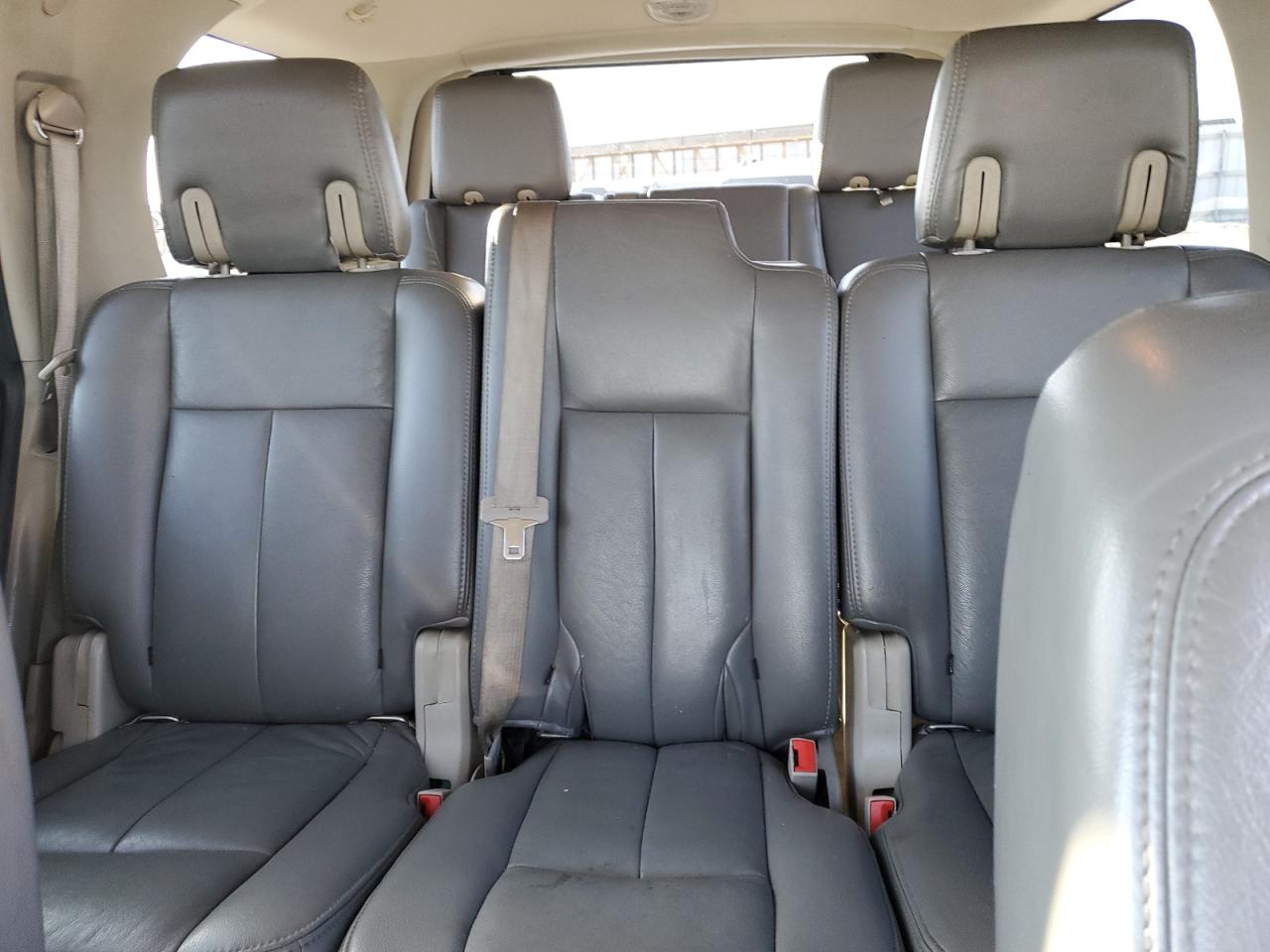 2011 Ford Expedition Xlt VIN: 1FMJU1J54BEF57097 Lot: 94004875