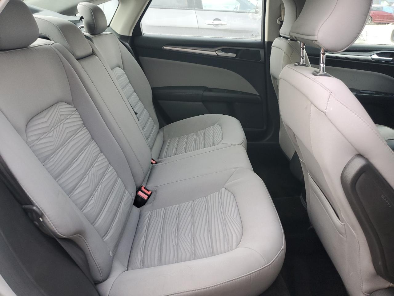 2016 Ford Fusion S Hybrid VIN: 3FA6P0UU8GR235880 Lot: 92816945