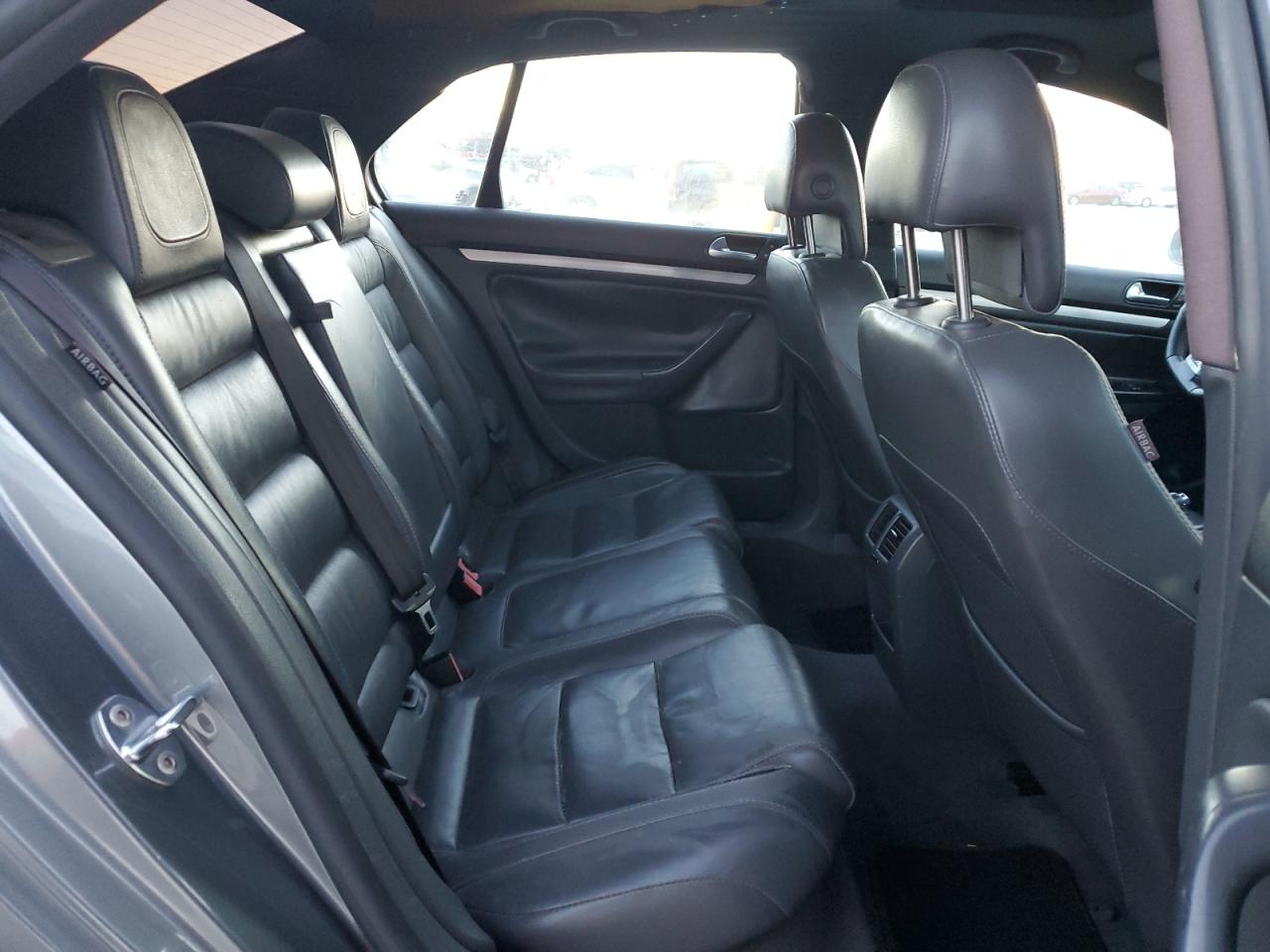 2006 Volkswagen Jetta Gli Option Package 2 VIN: 3VWXJ81K86M804558 Lot: 93857525