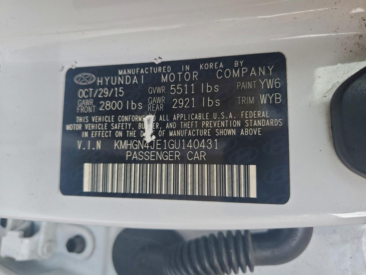 2016 Hyundai Genesis 3.8L VIN: KMHGN4JE1GU140431 Lot: 92532015