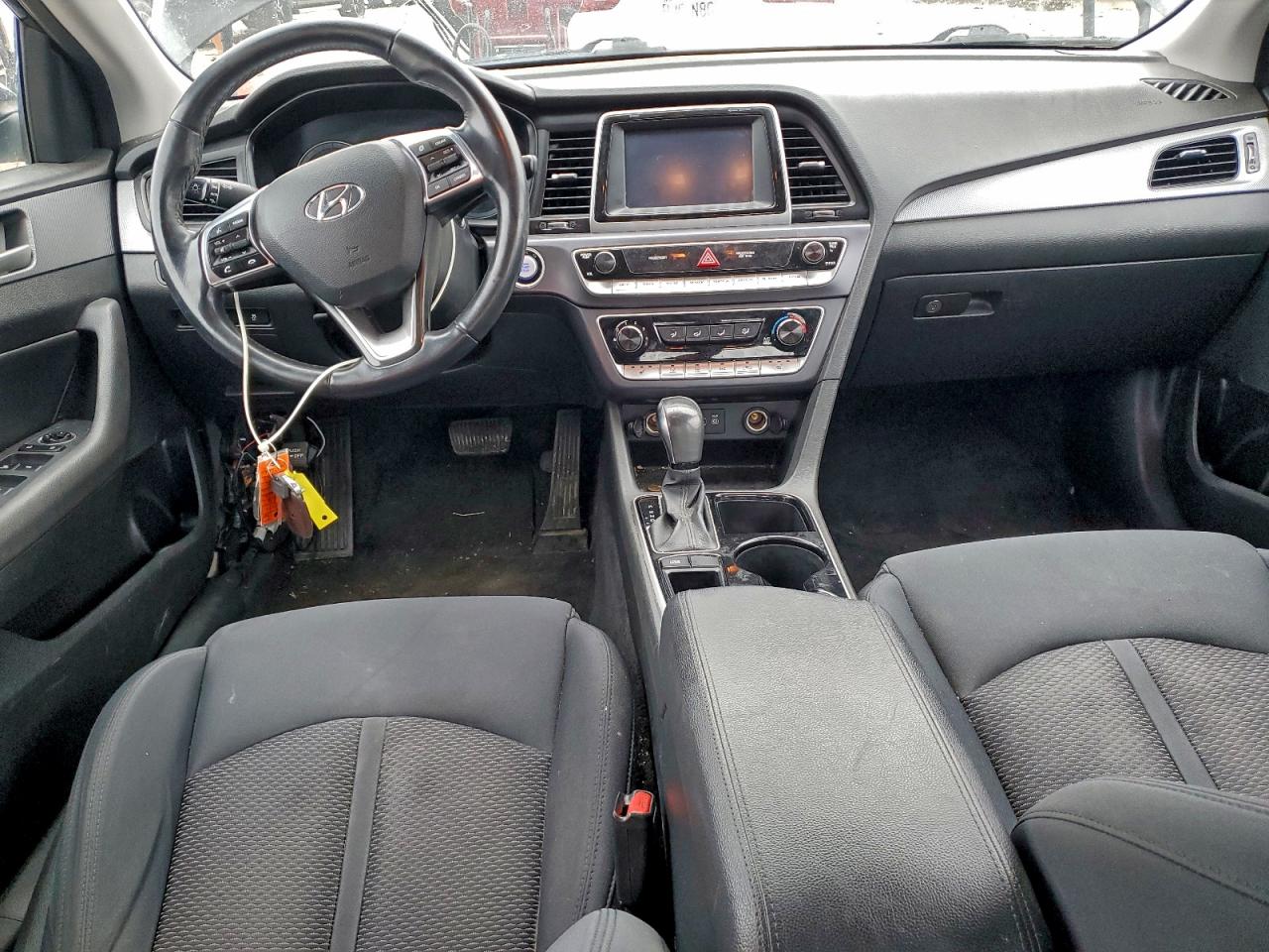 2018 Hyundai Sonata Sport VIN: 5NPE34AFXJH647601 Lot: 93928565