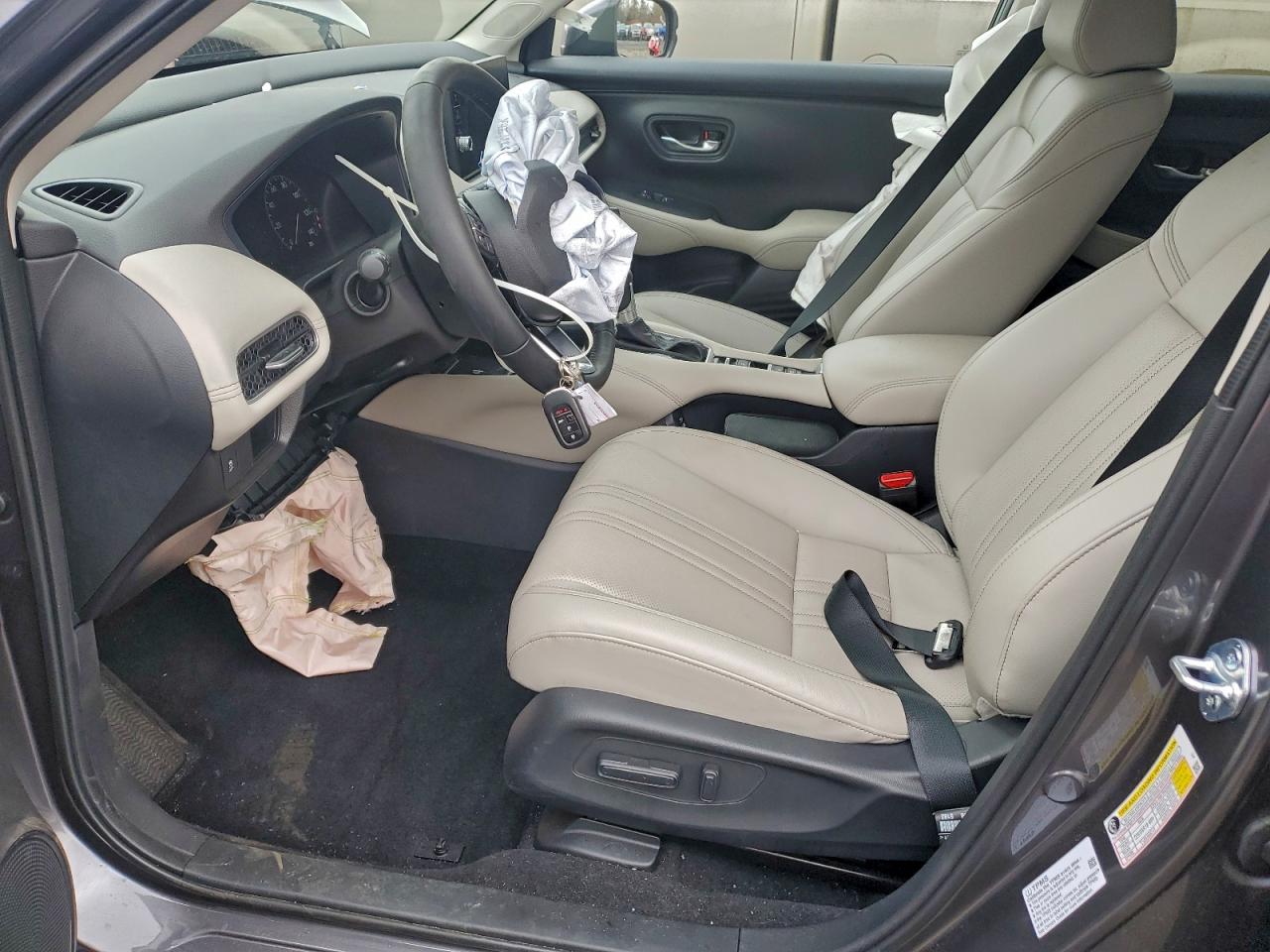 2026 Honda Hr-V Exl VIN: 3CZRZ2H76TM718447 Lot: 92791145