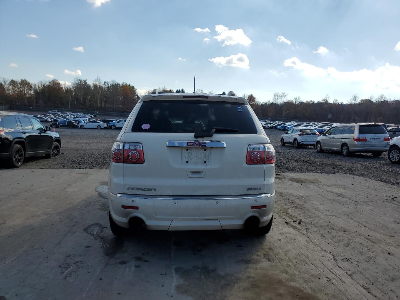 2012 GMC Acadia Denali VIN: 1GKKVTED3CJ260564 Lot: 90969375