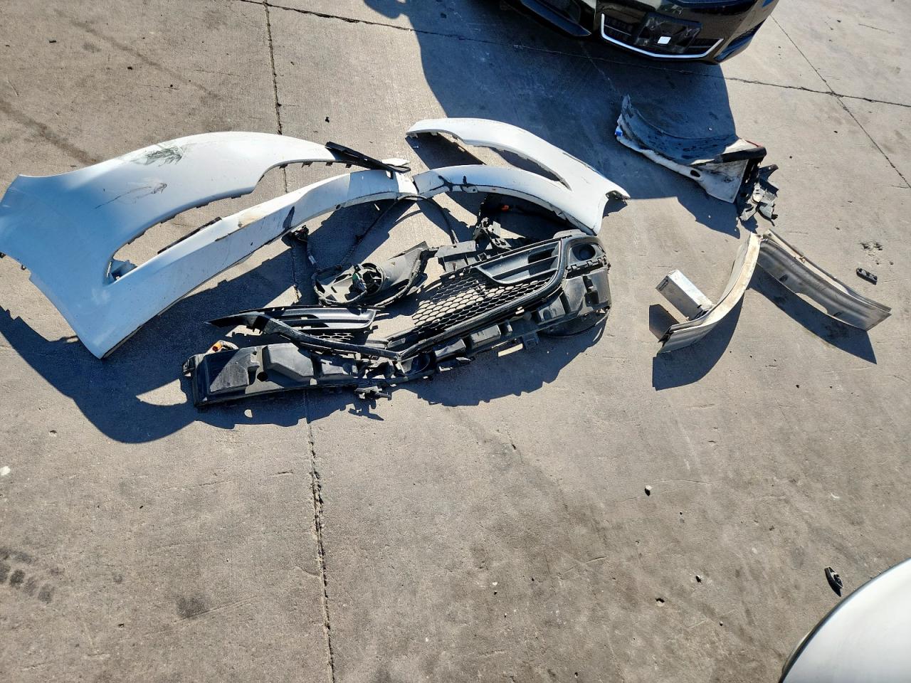 2016 Chrysler 200 S VIN: 1C3CCCBB3GN119294 Lot: 92642505