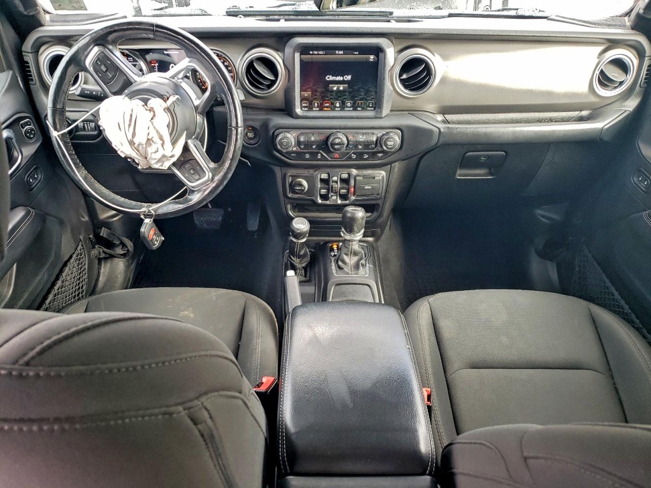 2018 Jeep Wrangler Unlimited Sahara VIN: 1C4HJXEG0JW322926 Lot: 94485715