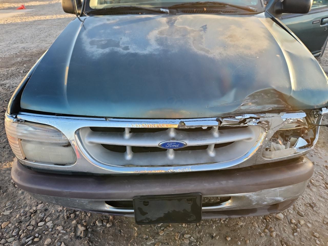 1995 Ford Explorer VIN: 1FMDU32X1SZB86398 Lot: 92958065