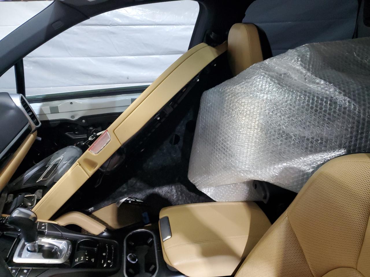 2016 Porsche Cayenne VIN: WP1AA2A2XGKA08052 Lot: 91879145