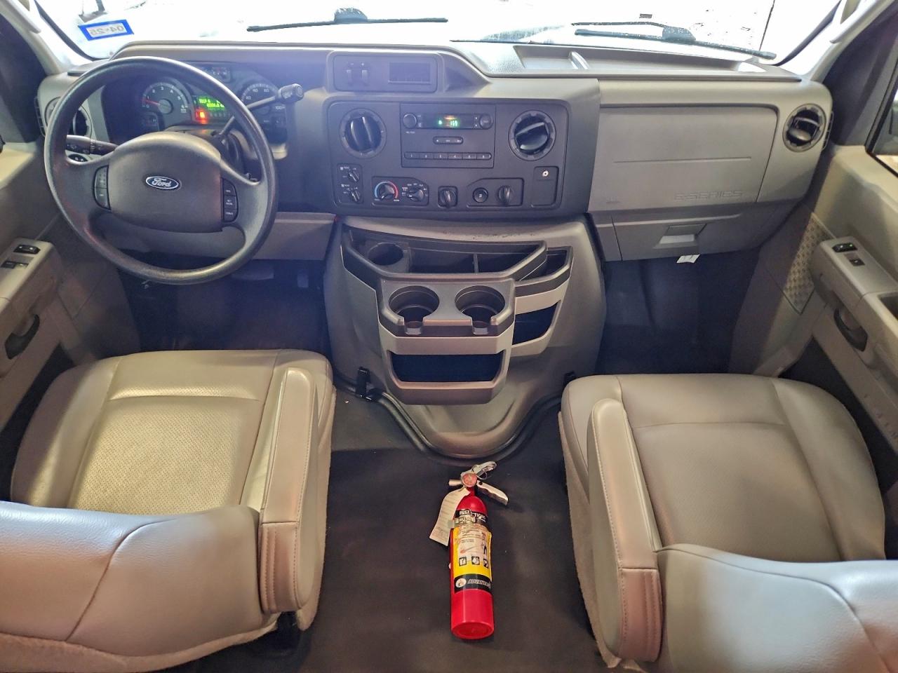 2013 Ford Econoline E350 Super Duty Wagon VIN: 1FBNE3BL5DDA76249 Lot: 92716245