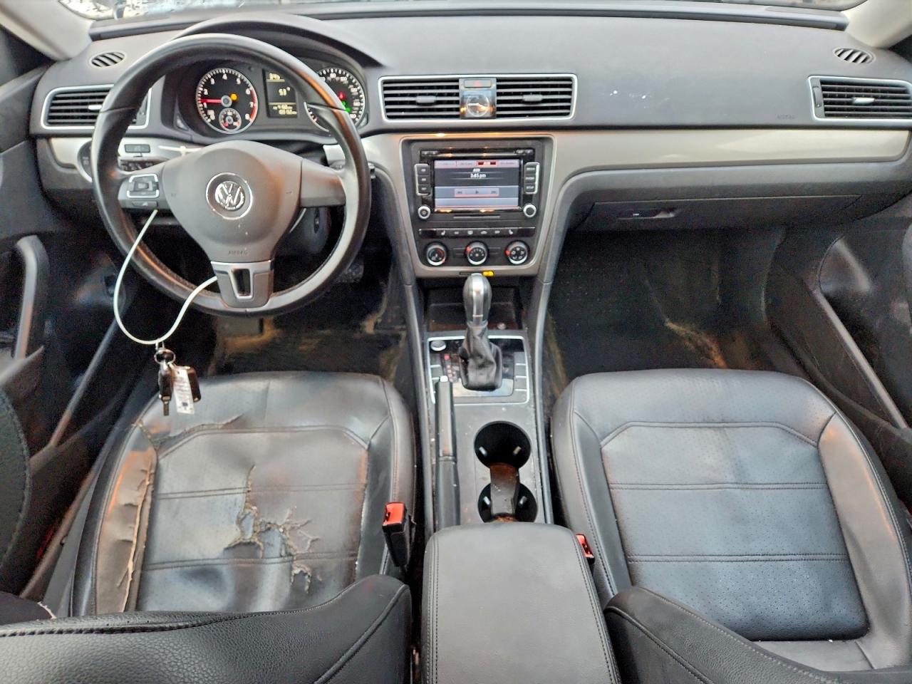 2015 Volkswagen Passat S VIN: 1VWAT7A35FC085812 Lot: 94249195