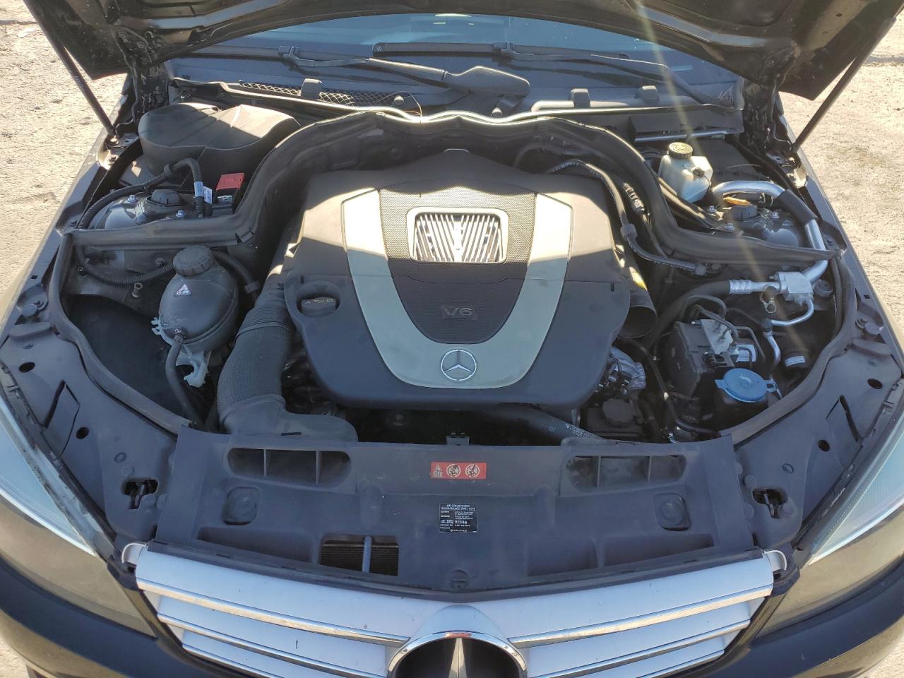 2011 Mercedes-Benz C 300 VIN: WDDGF5EB3BA513637 Lot: 92062545