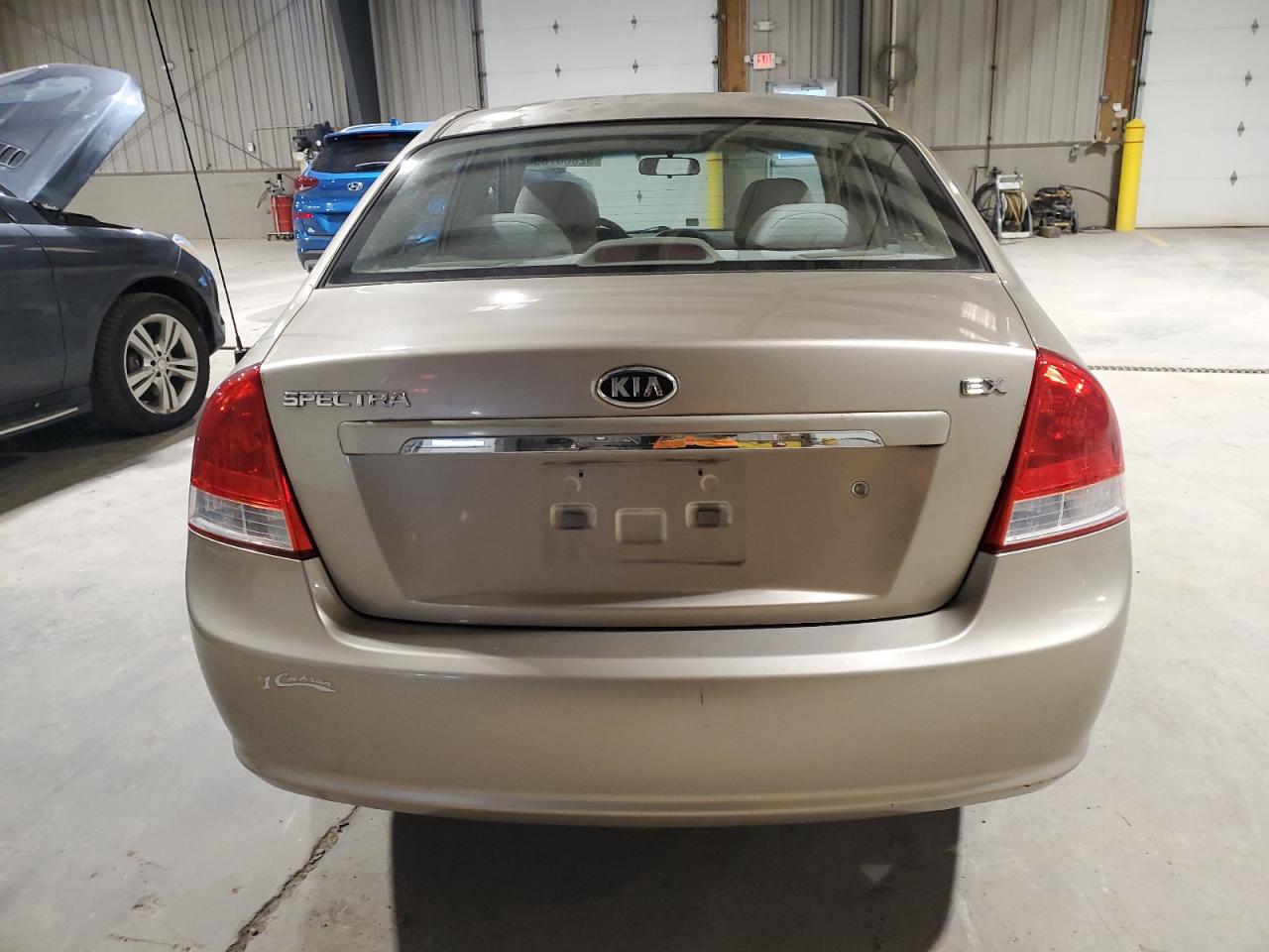 2007 Kia Spectra Ex VIN: KNAFE121075376442 Lot: 92800765