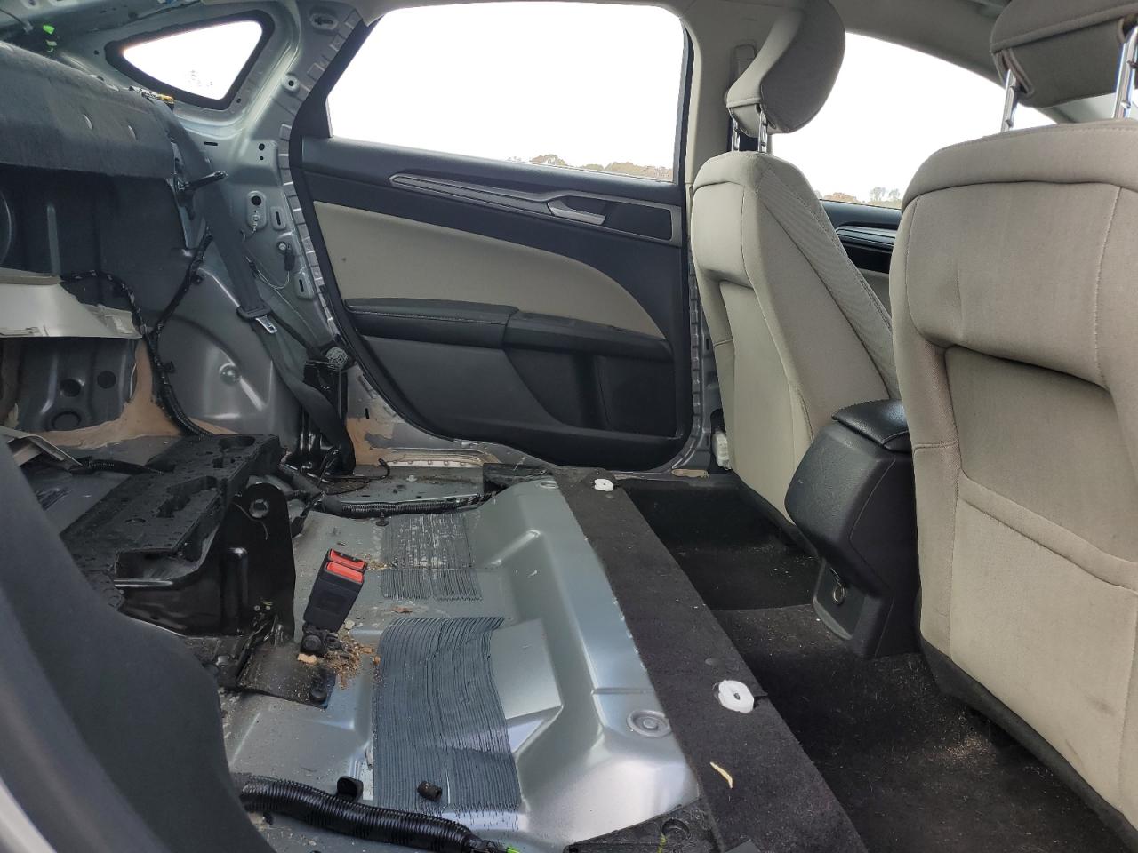 2020 Ford Fusion S VIN: 3FA6P0G78LR103072 Lot: 91299625