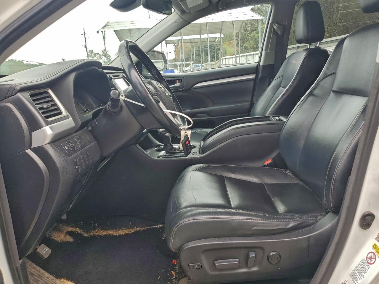 2017 Toyota Highlander Se VIN: 5TDJZRFH9HS363143 Lot: 94086145