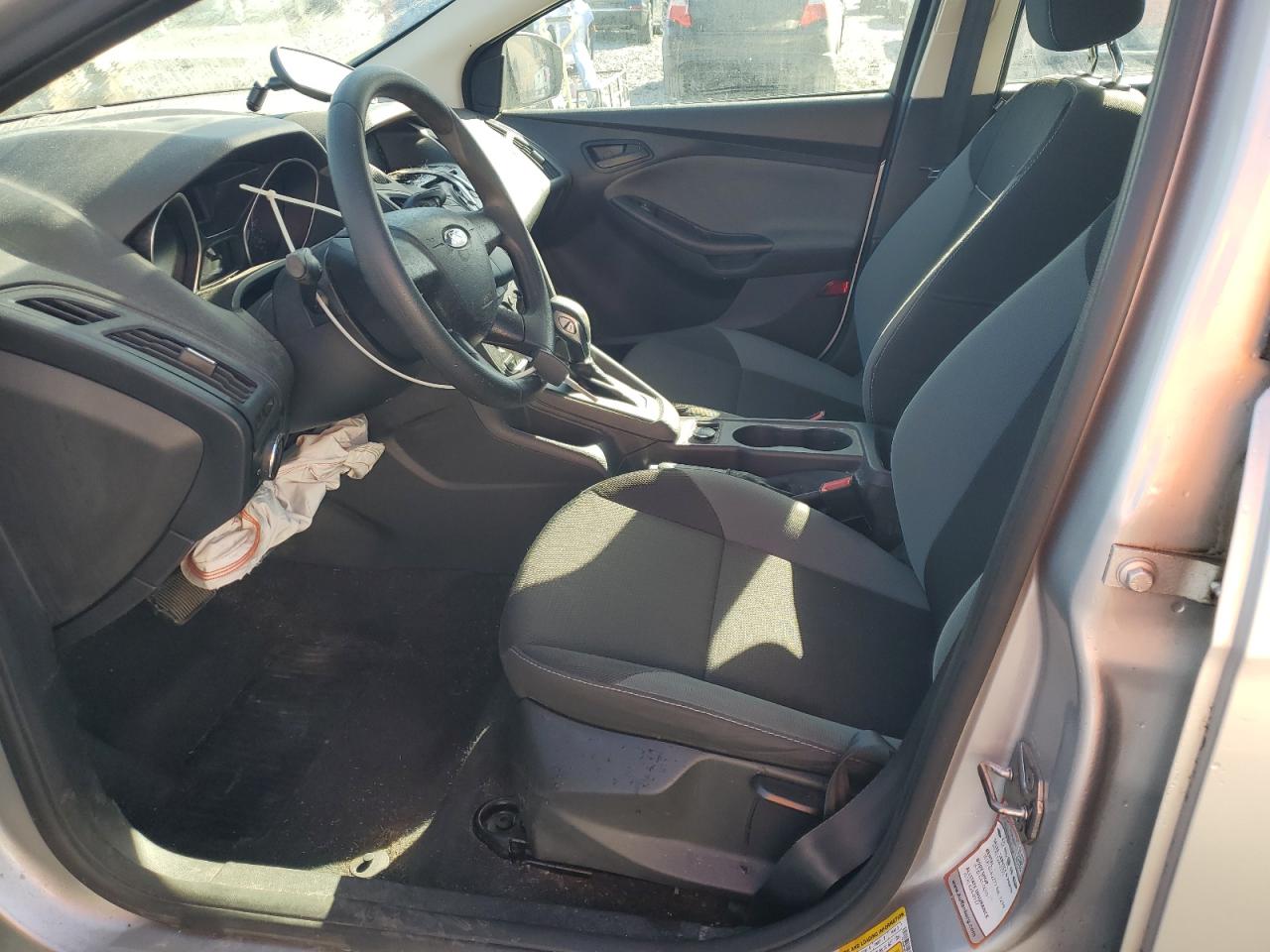 2014 Ford Focus S VIN: 1FADP3E25EL390565 Lot: 92173785