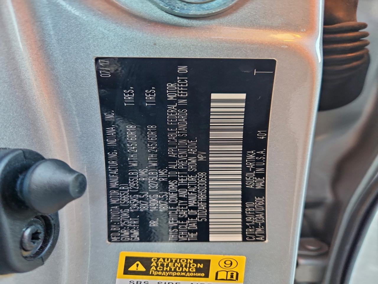 2017 Toyota Highlander Le VIN: 5TDZARFH8HS030698 Lot: 94474265