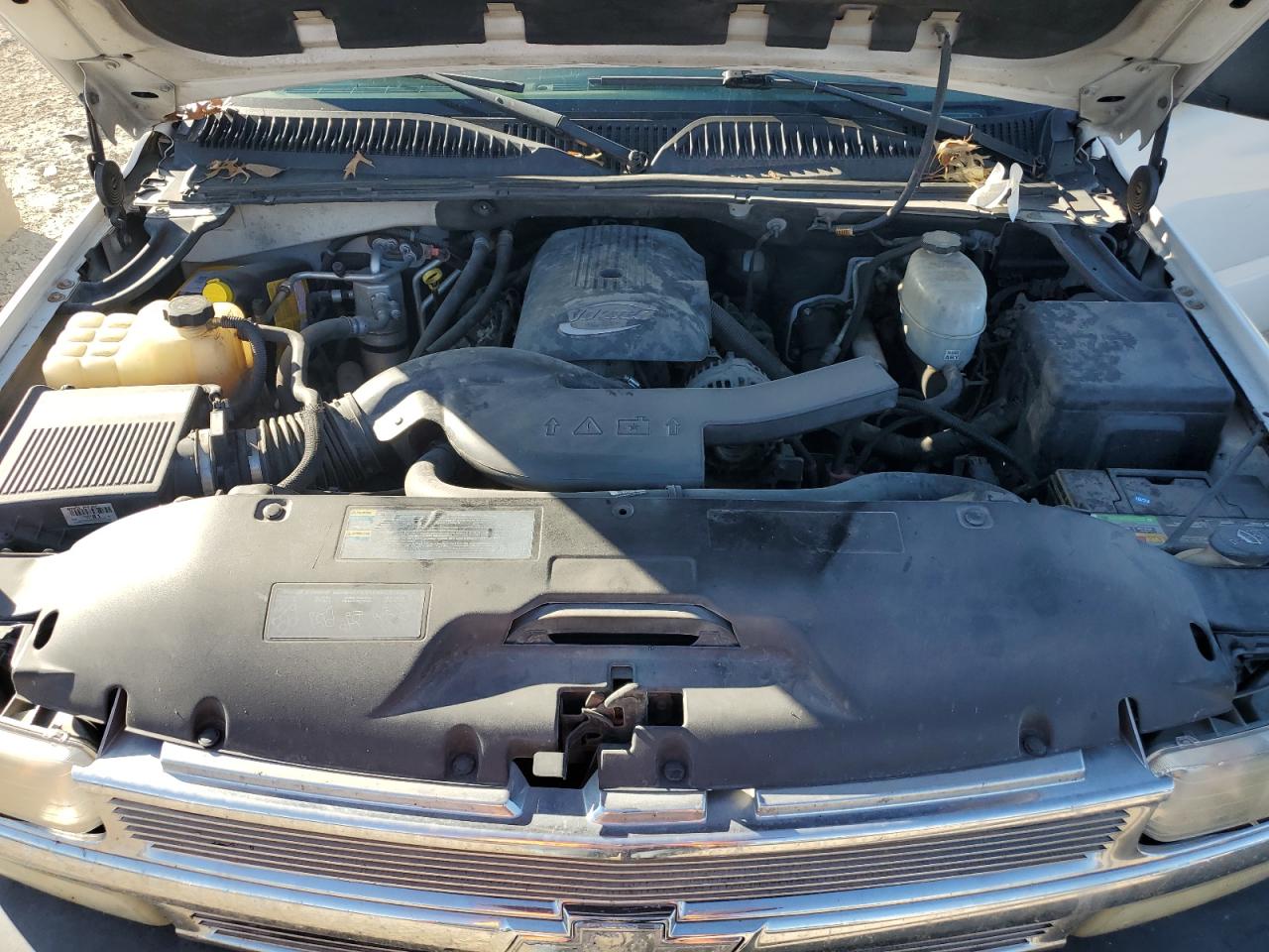 2005 Chevrolet Tahoe C1500 VIN: 1GNEC13V95R262247 Lot: 92995655