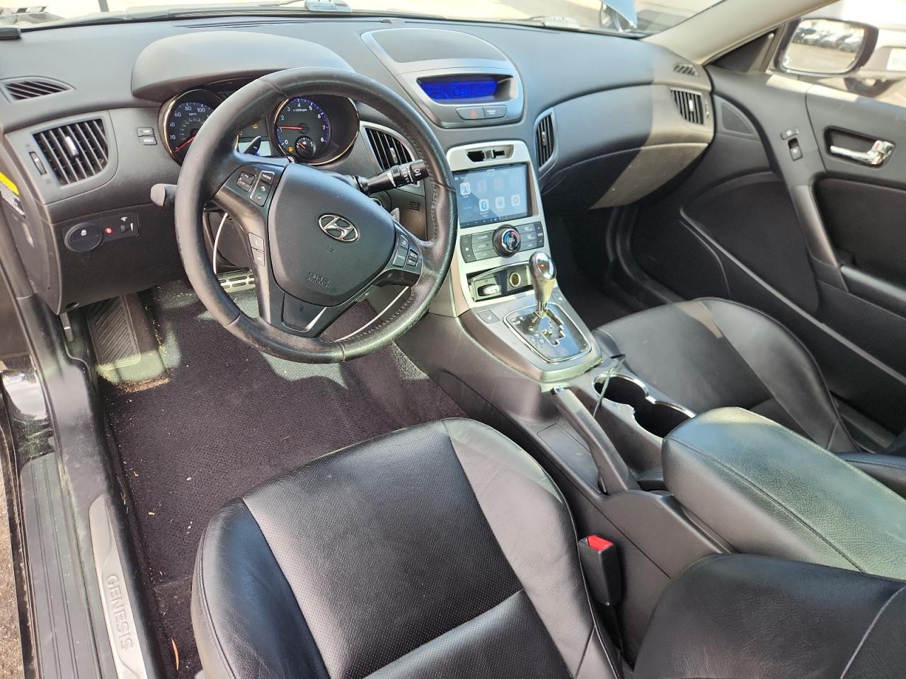 2011 Hyundai Genesis Coupe 3.8L VIN: KMHHU6KH0BU055021 Lot: 93375515