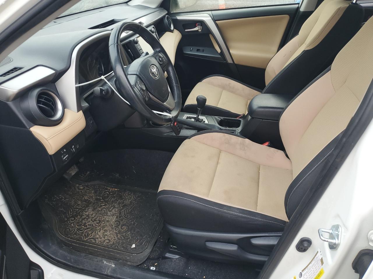 2017 Toyota Rav4 Xle VIN: JTMWFREV0HJ146387 Lot: 93539715