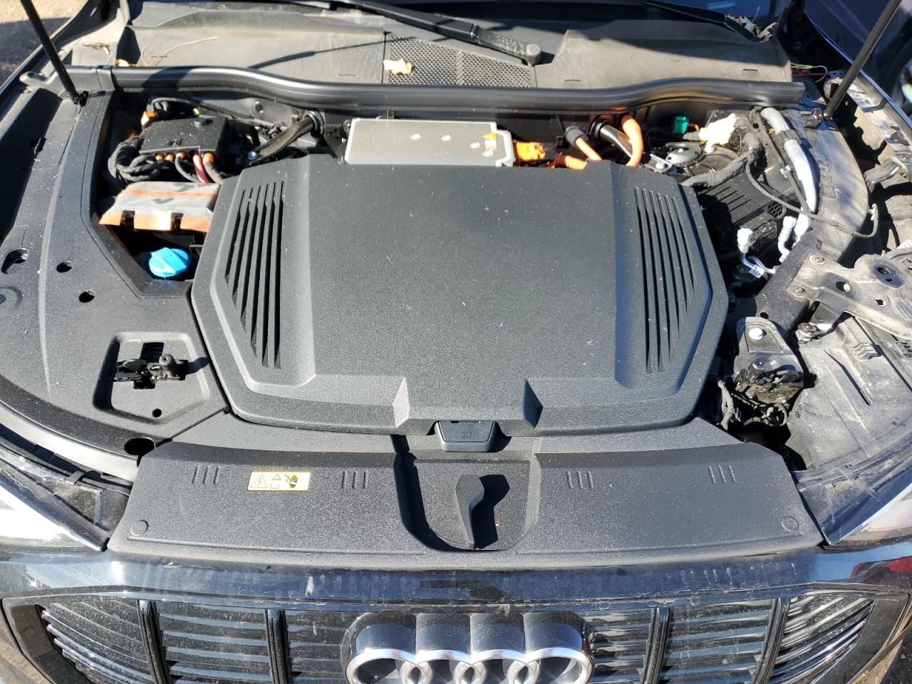 2022 Audi E-Tron Premium VIN: WA1AAAGE0NB027648 Lot: 92594905