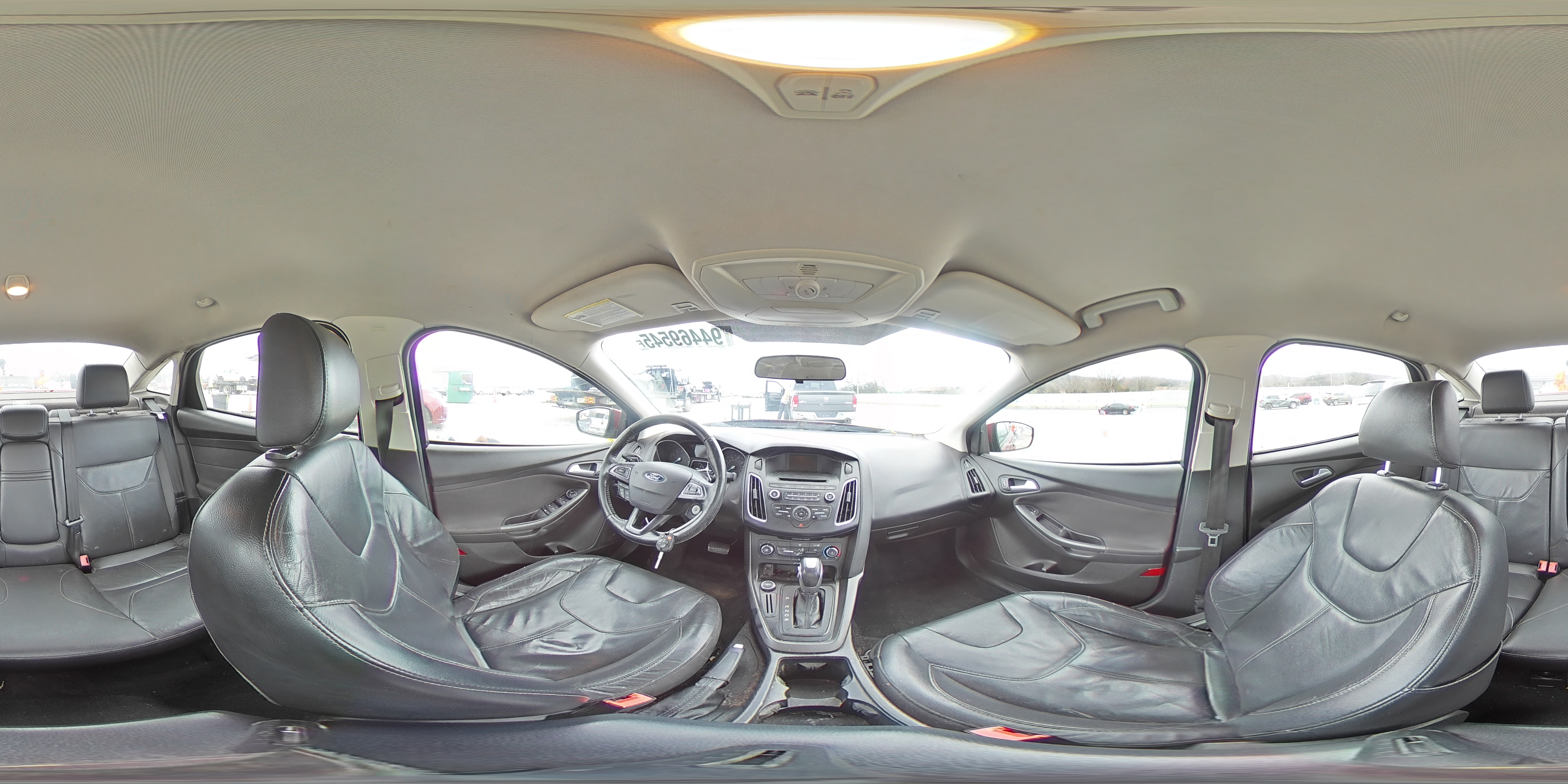 2015 Ford Focus Se VIN: 1FADP3F27FL378417 Lot: 94469545