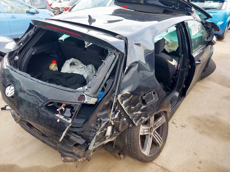 2017 VOLKSWAGEN GOLF 2.0 TSI R 5DR