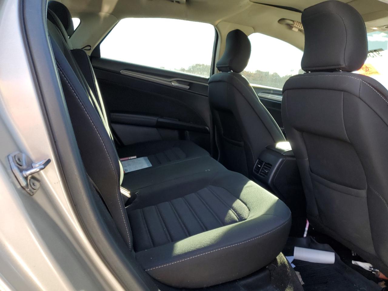 2018 Ford Fusion Se VIN: 3FA6P0HD4JR230113 Lot: 91346595