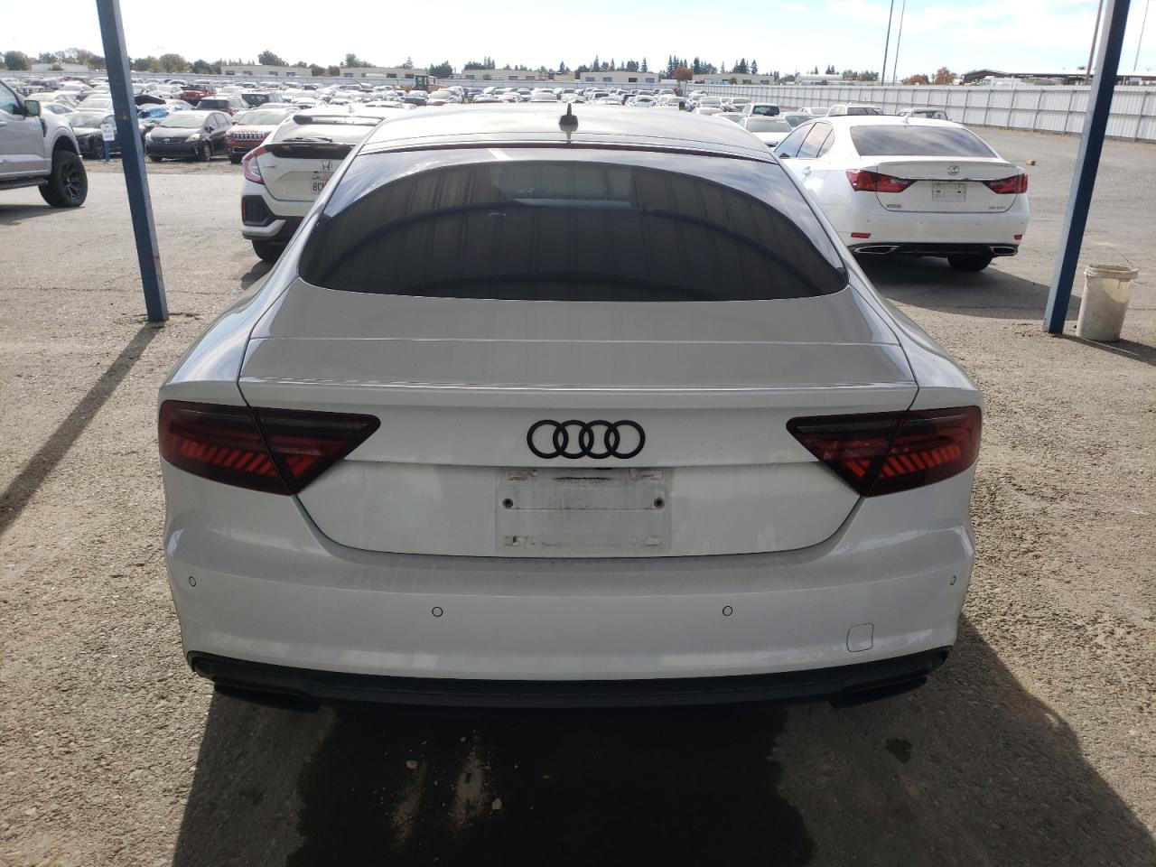 2016 Audi A7 Premium Plus VIN: WAUWGAFC9GN027639 Lot: 91392585