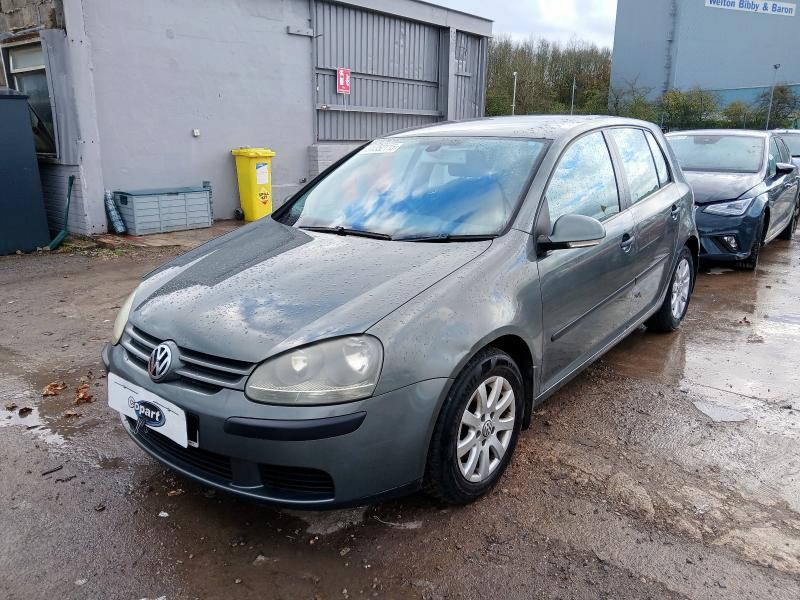 2004 VOLKSWAGEN GOLF 1.6 SE FSI 5DR for sale at Copart WESTBURY
