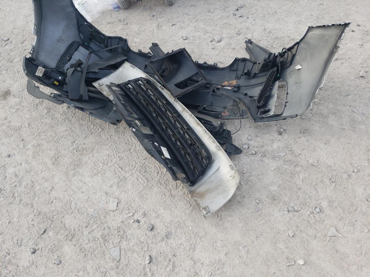 2017 Land Rover Discovery Hse VIN: SALRRBBVXHA010387 Lot: 90876235