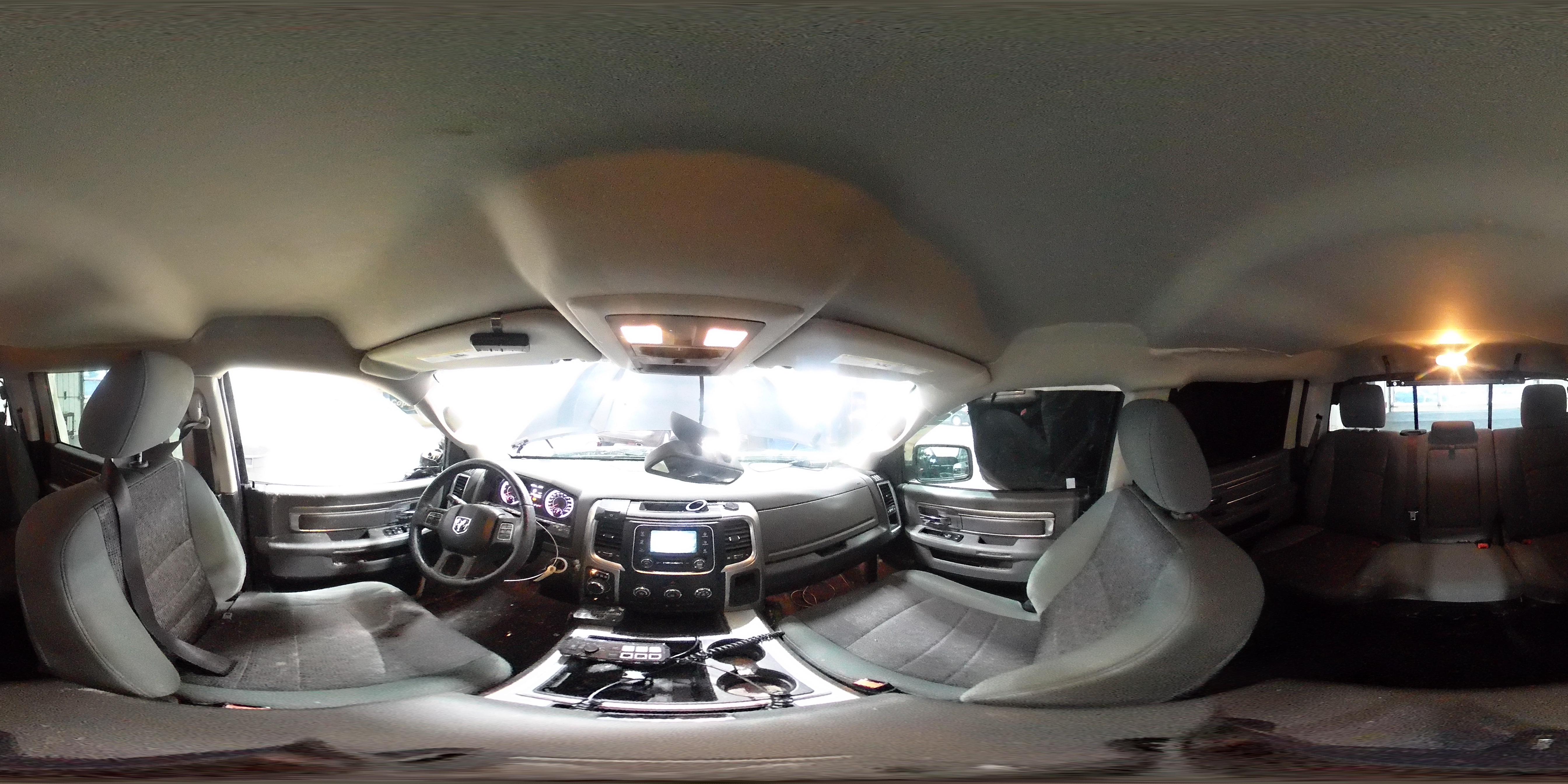 2015 Ram 1500 Slt VIN: 3C6RR7LT2FG581153 Lot: 92587585