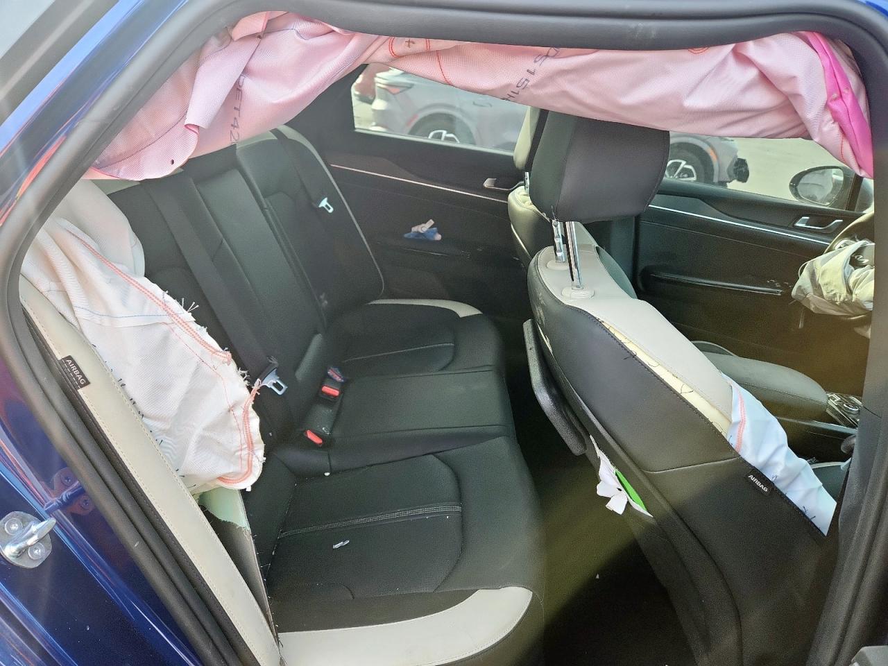 2025 Kia K5 Gt Line VIN: KNAG64J75S5337752 Lot: 93548205