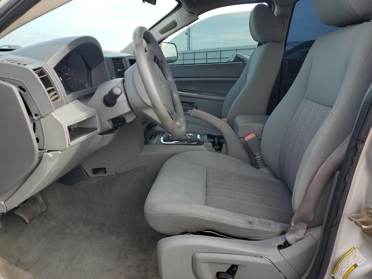 2006 Jeep Grand Cherokee Laredo VIN: 1J4GR48K56C240745 Lot: 90720635