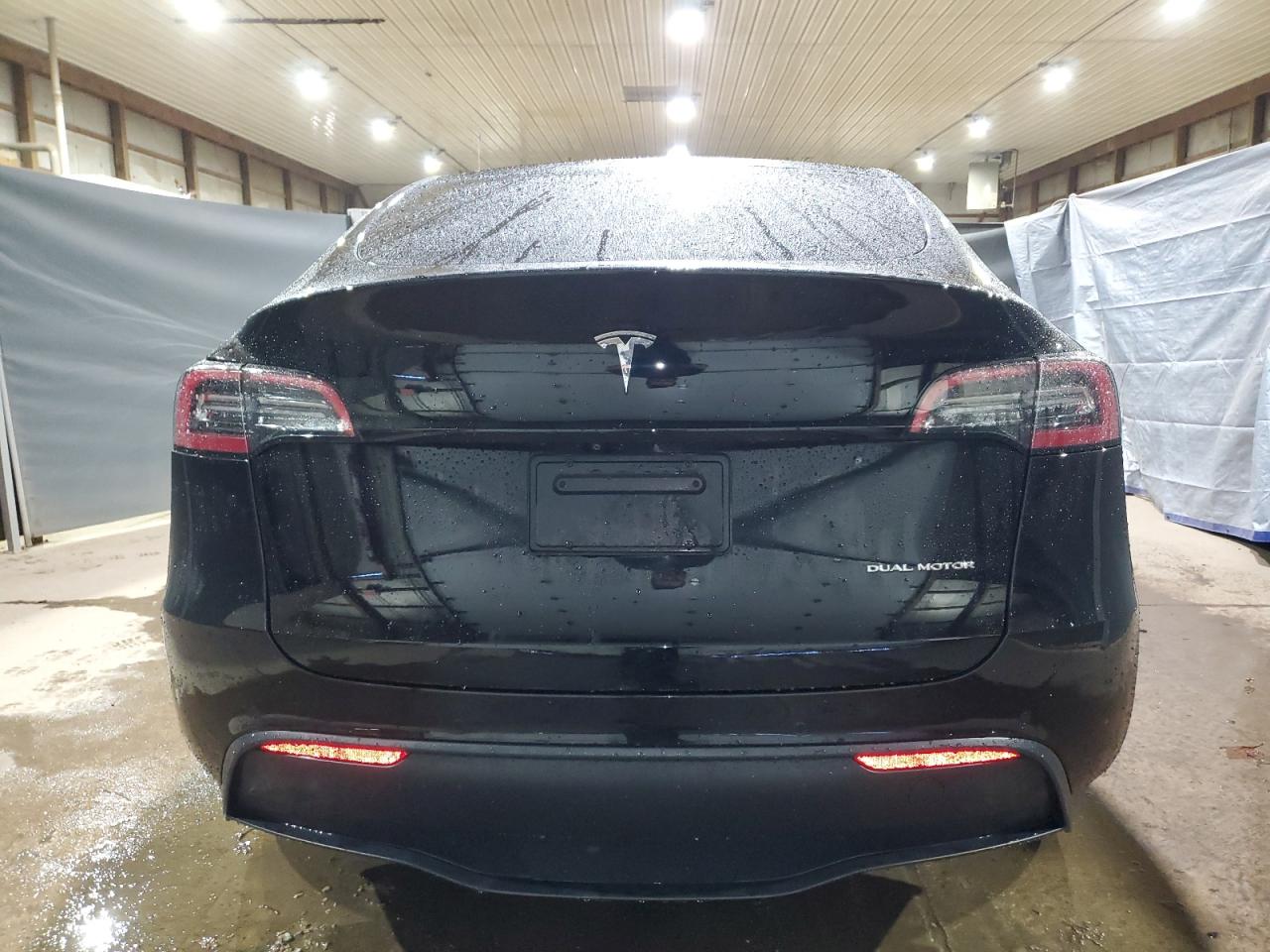 2022 Tesla Model Y VIN: 7SAYGDEE6NF480602 Lot: 92665085