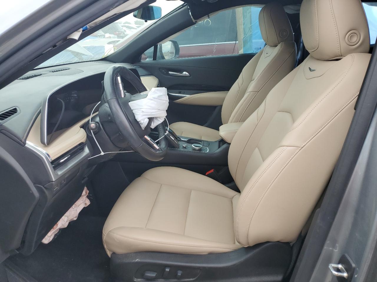 2024 Cadillac Xt4 Luxury VIN: 1GYAZAR42RF117363 Lot: 90665515