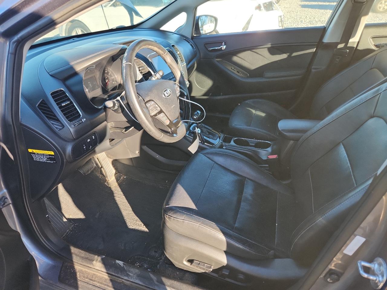 2018 Kia Forte Ex VIN: 3KPFN4A8XJE175940 Lot: 91998045