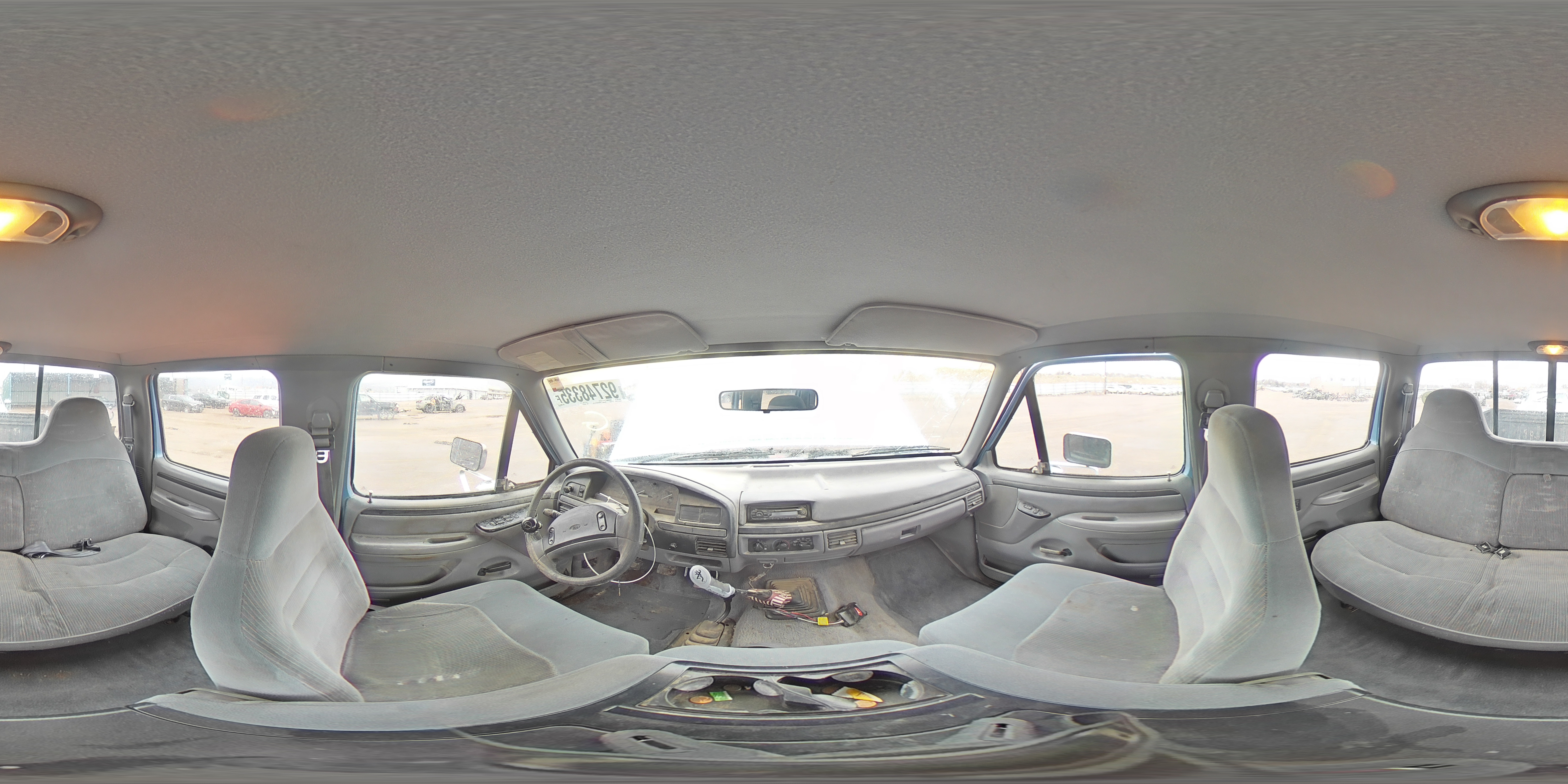 1997 Ford F250 VIN: 1FTHW26FXVEB62821 Lot: 92748335