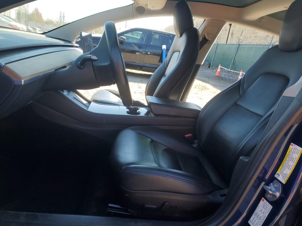 2018 Tesla Model 3 VIN: 5YJ3E1EA9JF018201 Lot: 91076925