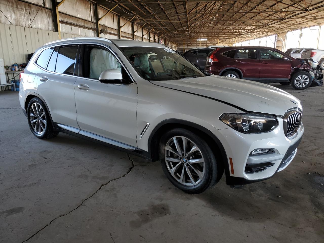 Фото: 5UXTR7C54KLR46038