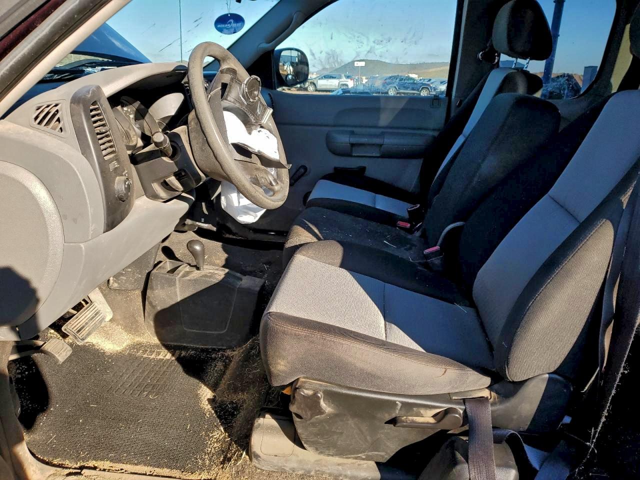 2008 GMC Sierra K1500 VIN: 2GTEK19CX81213606 Lot: 93923065